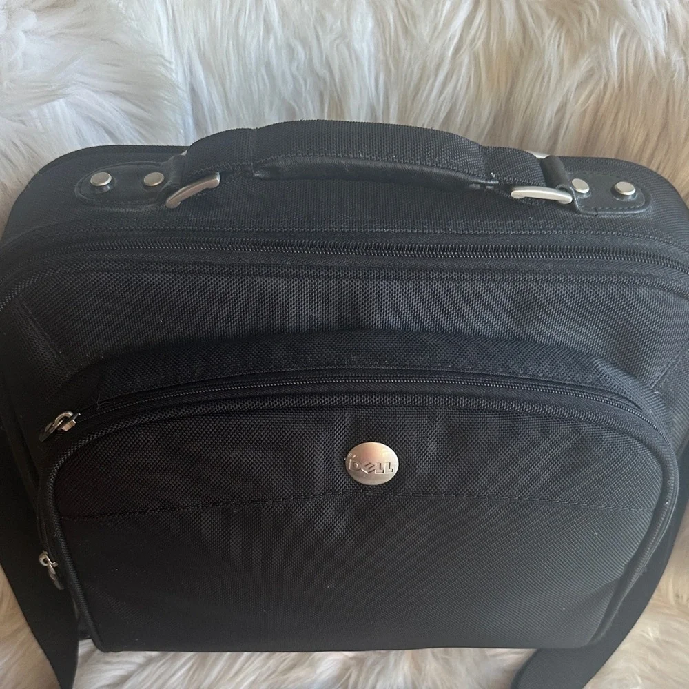 Dell Black Compact Laptop Briefcase with Shoulder Strap